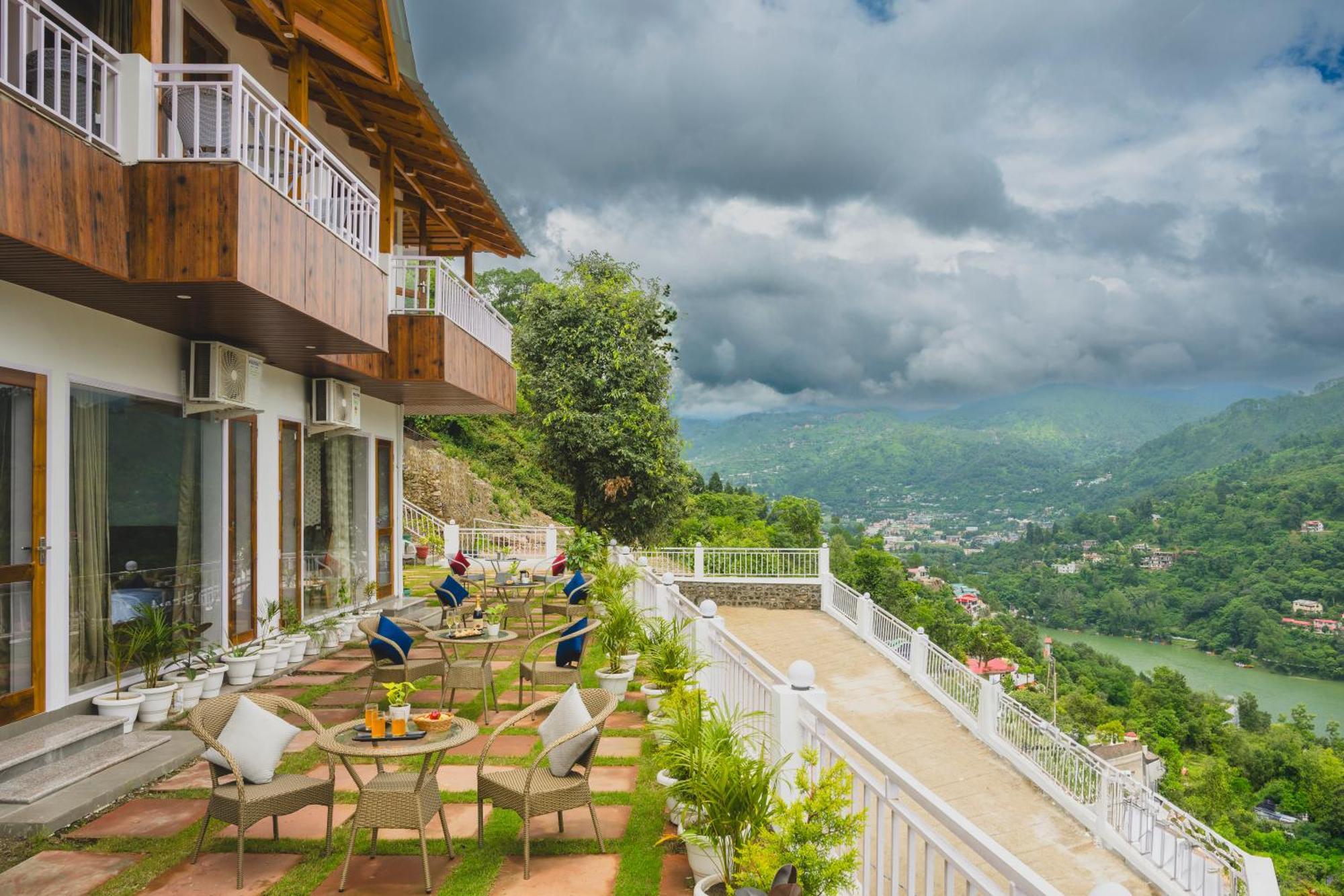 Navya Stays Bhimtal Exterior photo