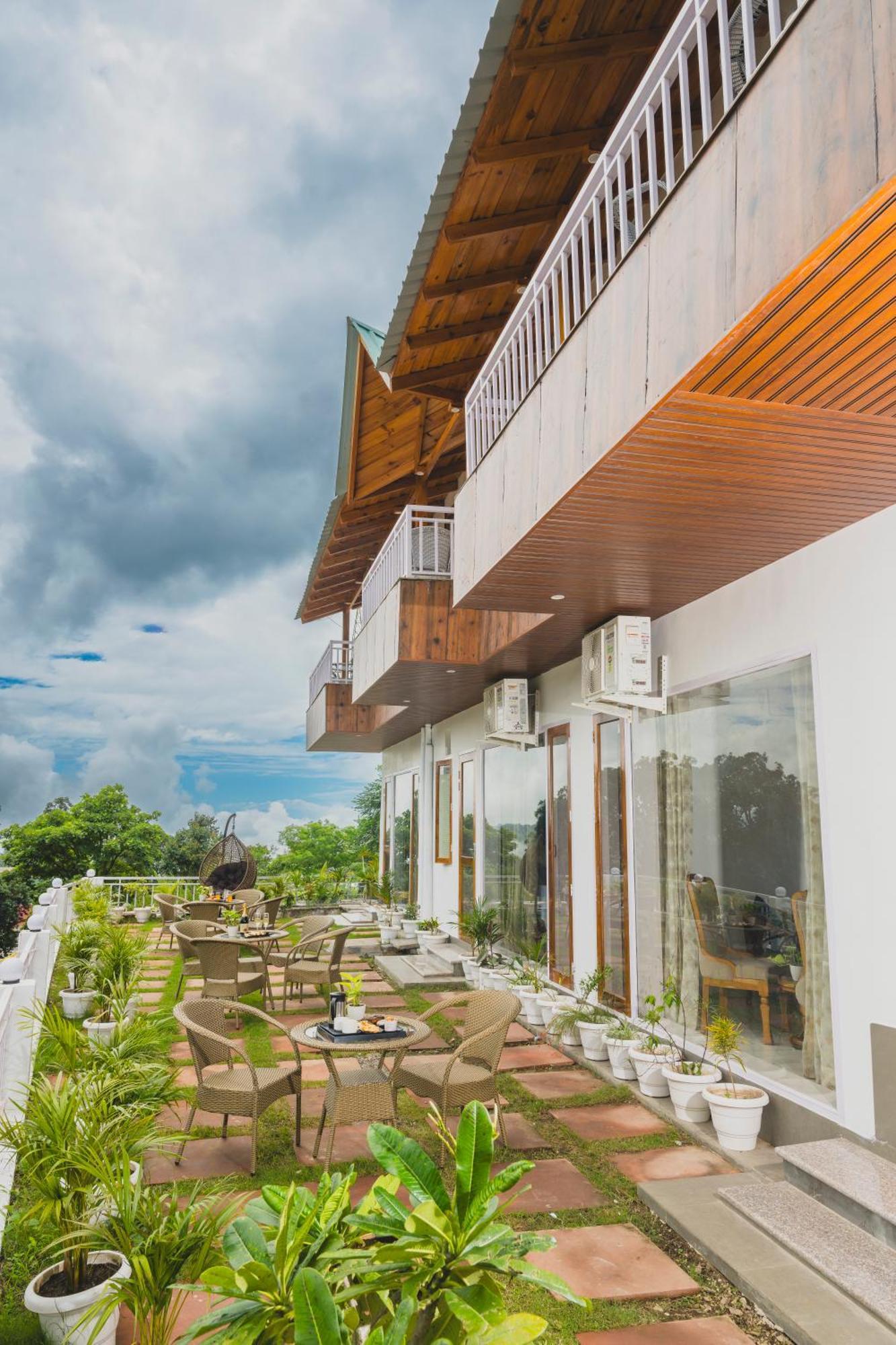 Navya Stays Bhimtal Exterior photo